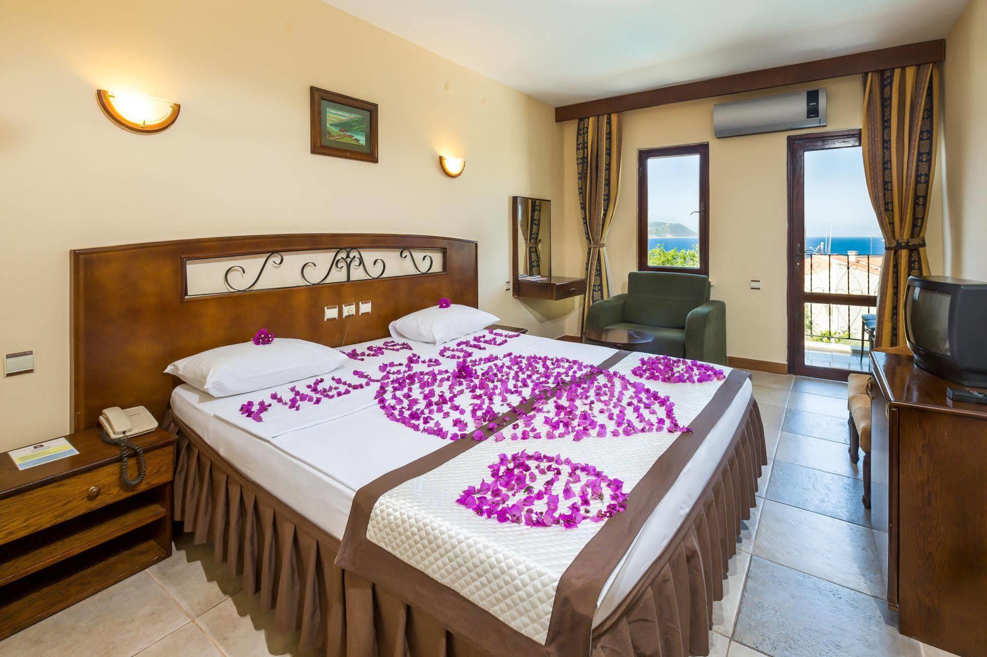 Hotel Club Phellos Каш Екстер'єр фото